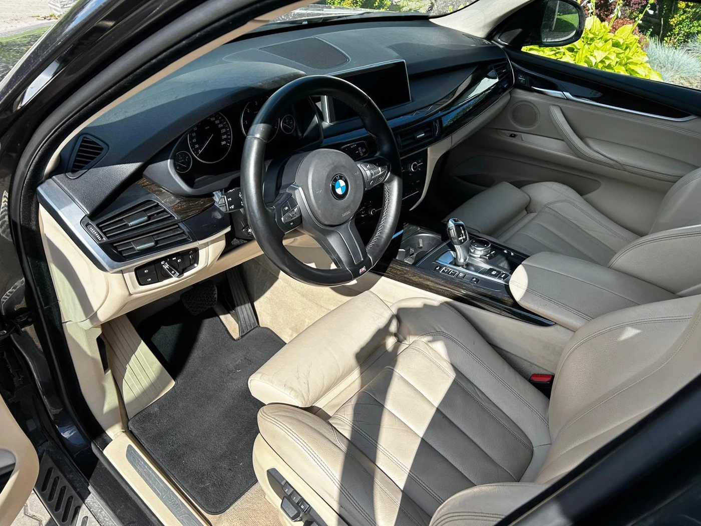 BMW — Salona un ādas kopšana